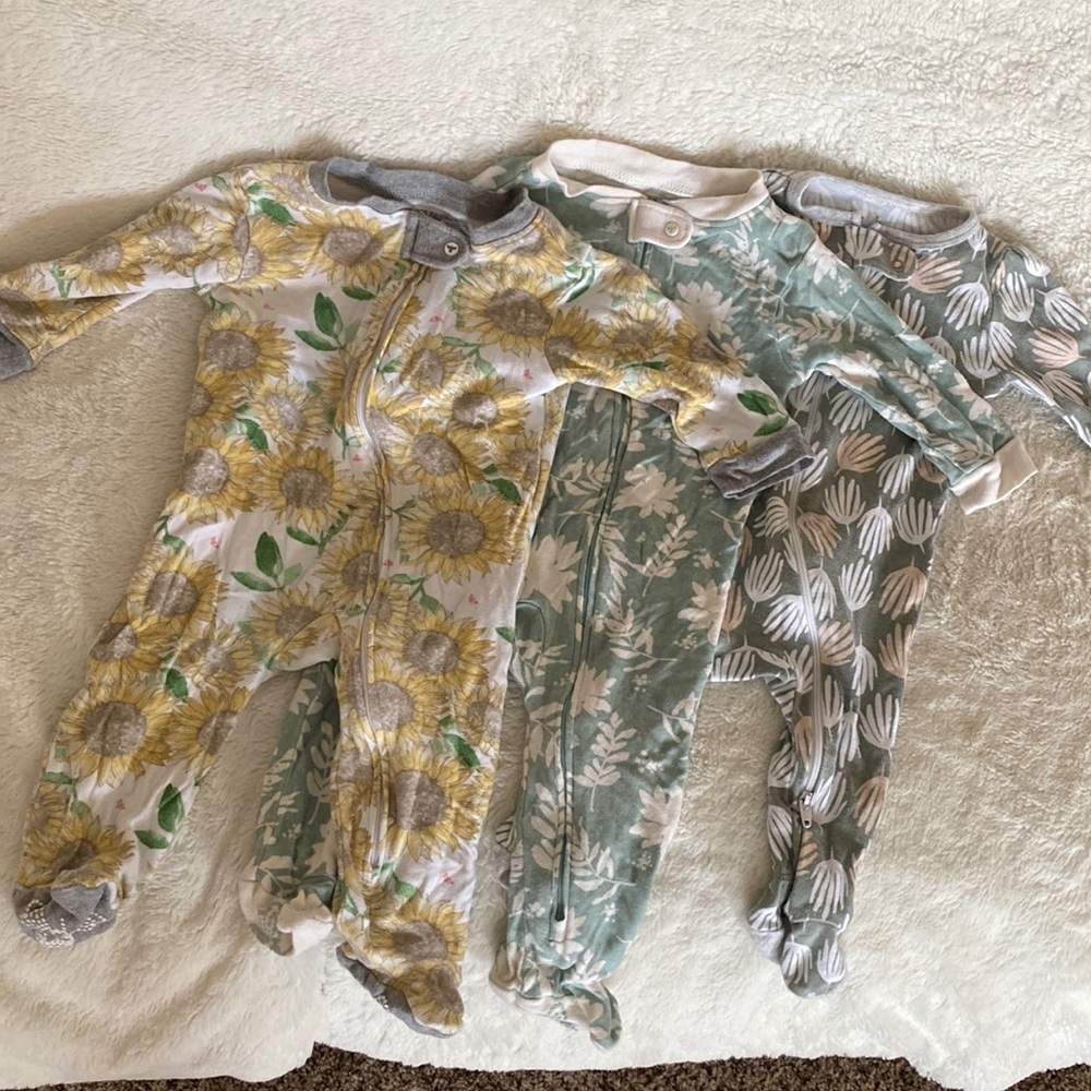 Baby girl pajama bundle